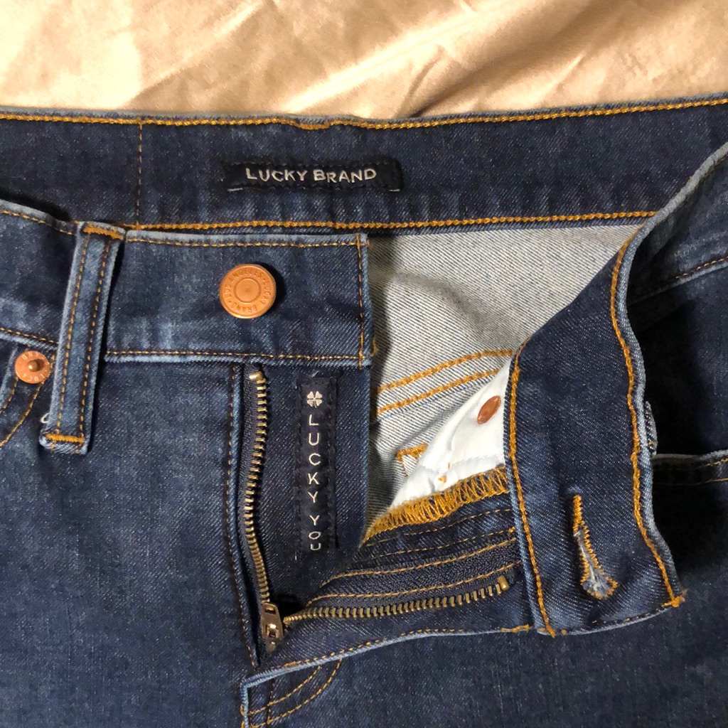 Lucky Jeans. Ava Skinny. Mid-Rise. Size 4/27a.